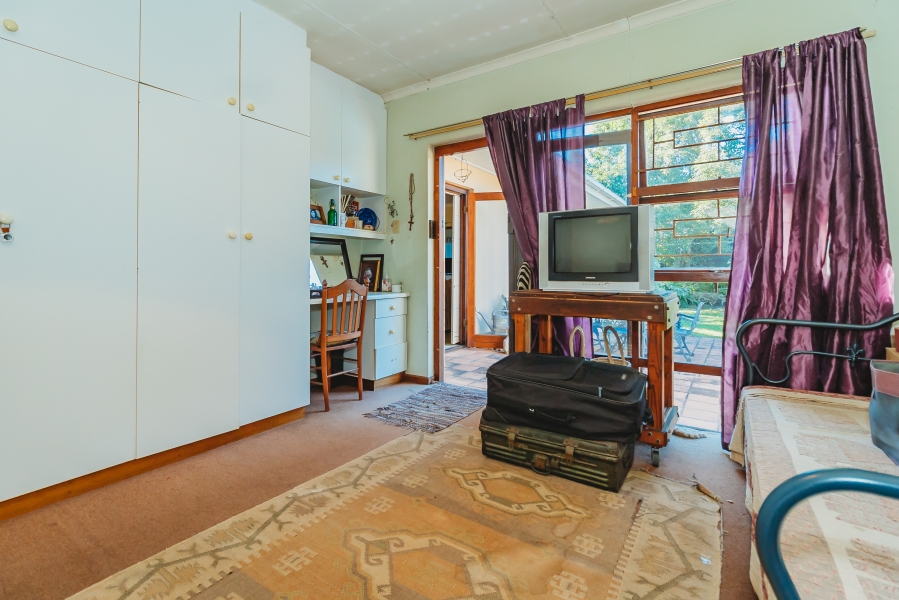 5 Bedroom Property for Sale in Bodorp Western Cape